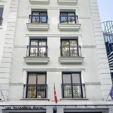 Uk Hotel Istanboel Buitenkant foto